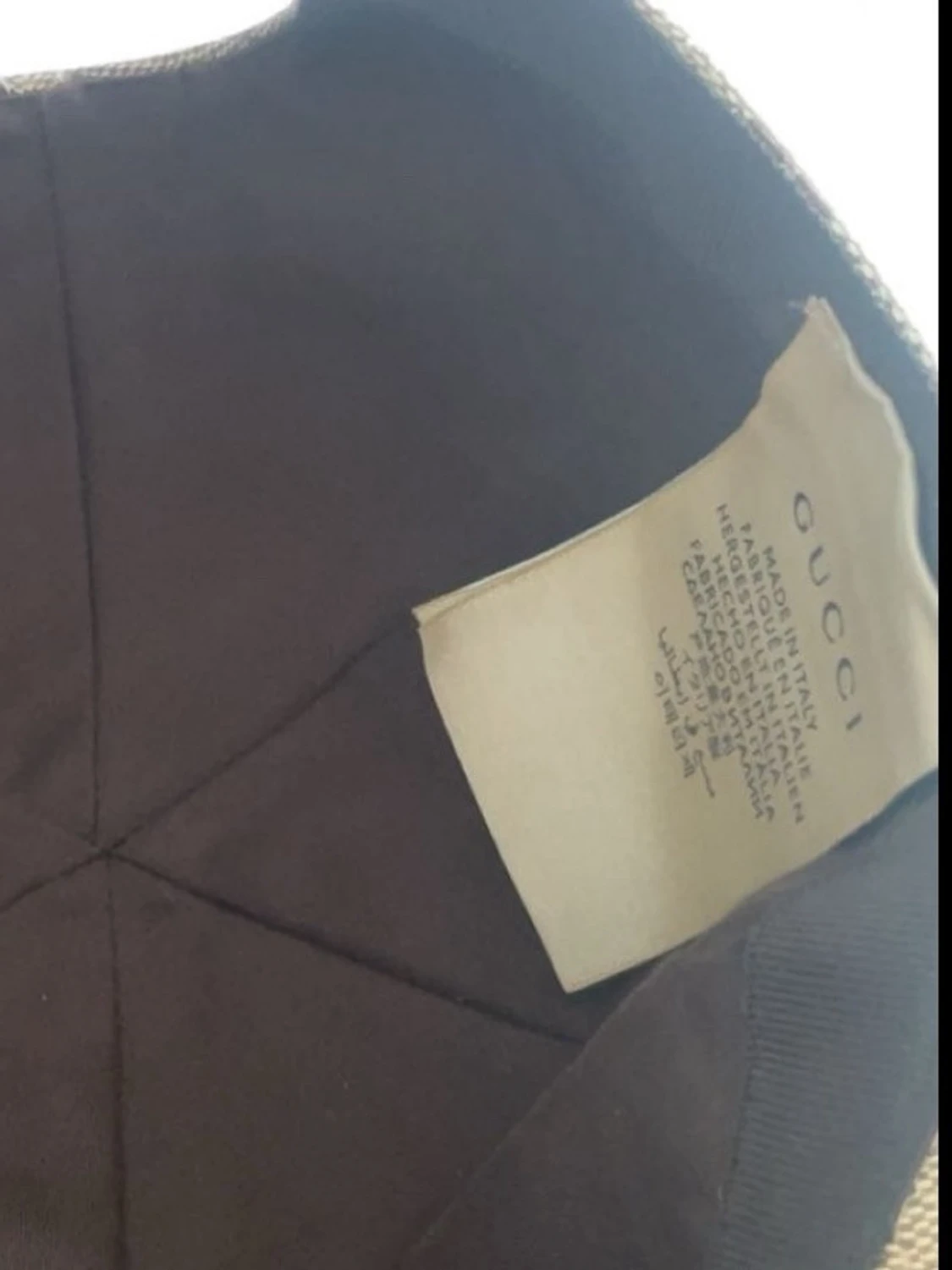 Beige keps från Gucci med GG-mönster - 2