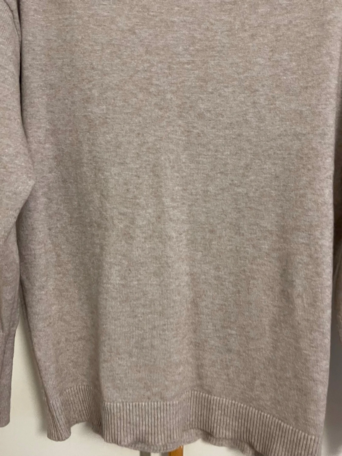 Beige stickad tröja från BikBok - 2