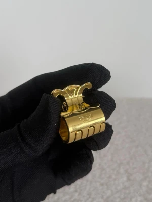 Hår celine’ ’ - Otroligt fin! 