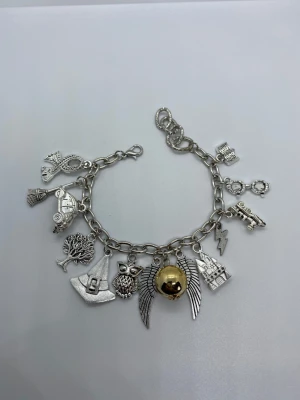 Harry Potter-armband  - Harry Potter-armband. Ca 22cm. (#107)