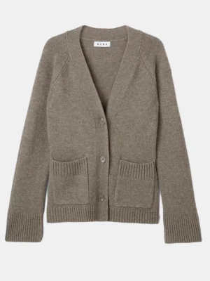  Kofta från Wera  - Knappt använd, så därför i mycket bra skick! Köpt för 899 kr. I storlek S men skulle säga att den passar fler storlekar, beroende på önskad passform.