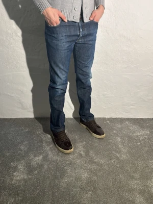 Jacob Cohën 610 comfort  - Ett par riktigt snygga byxor från Jacob Cohën i storlek W36 i modellen 610 comfort 