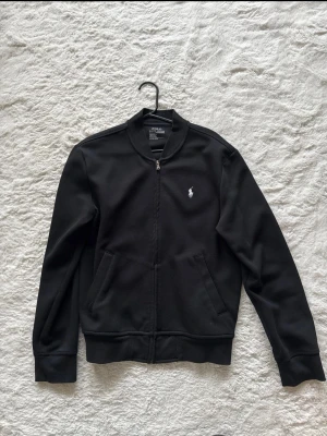 Svart ziptröja från Polo Ralph Lauren - Mycket gott skick Storlek S 