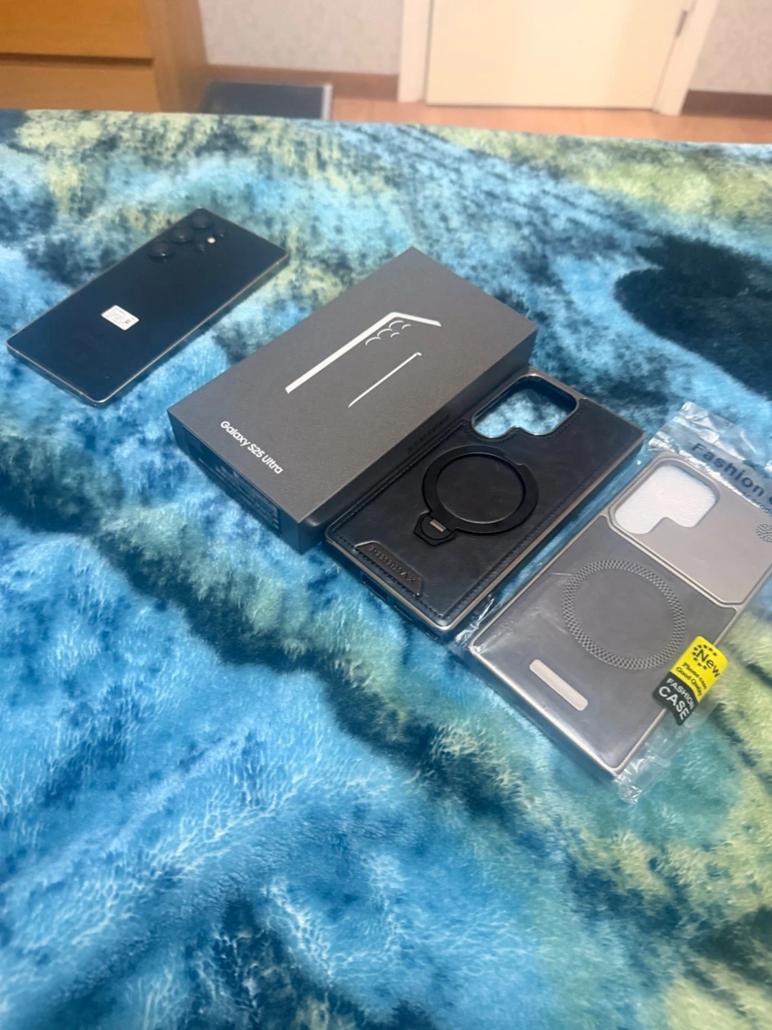 Samsung Galaxy S25 Ultra svart - 4