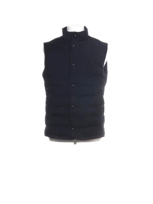 Massimo Dutti väst  - Snygg mörkblå dunväst från Massimo dutti. 