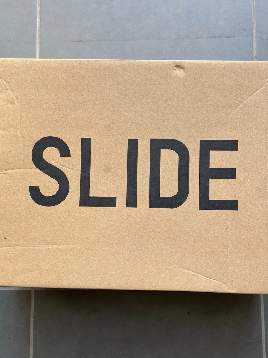 Adidas’s yeezy slides - 1