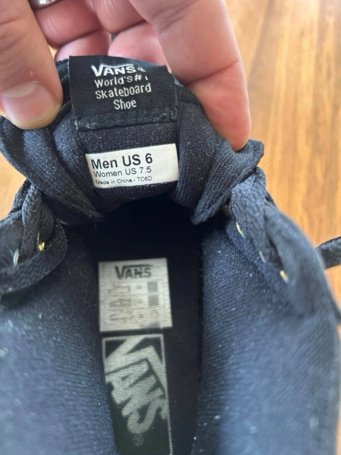 Svarta Vans Sk8-Hi med nitar - 4