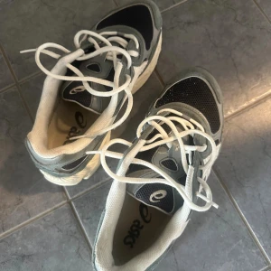 ASIC Gel Nyc  - Skor i fint skick