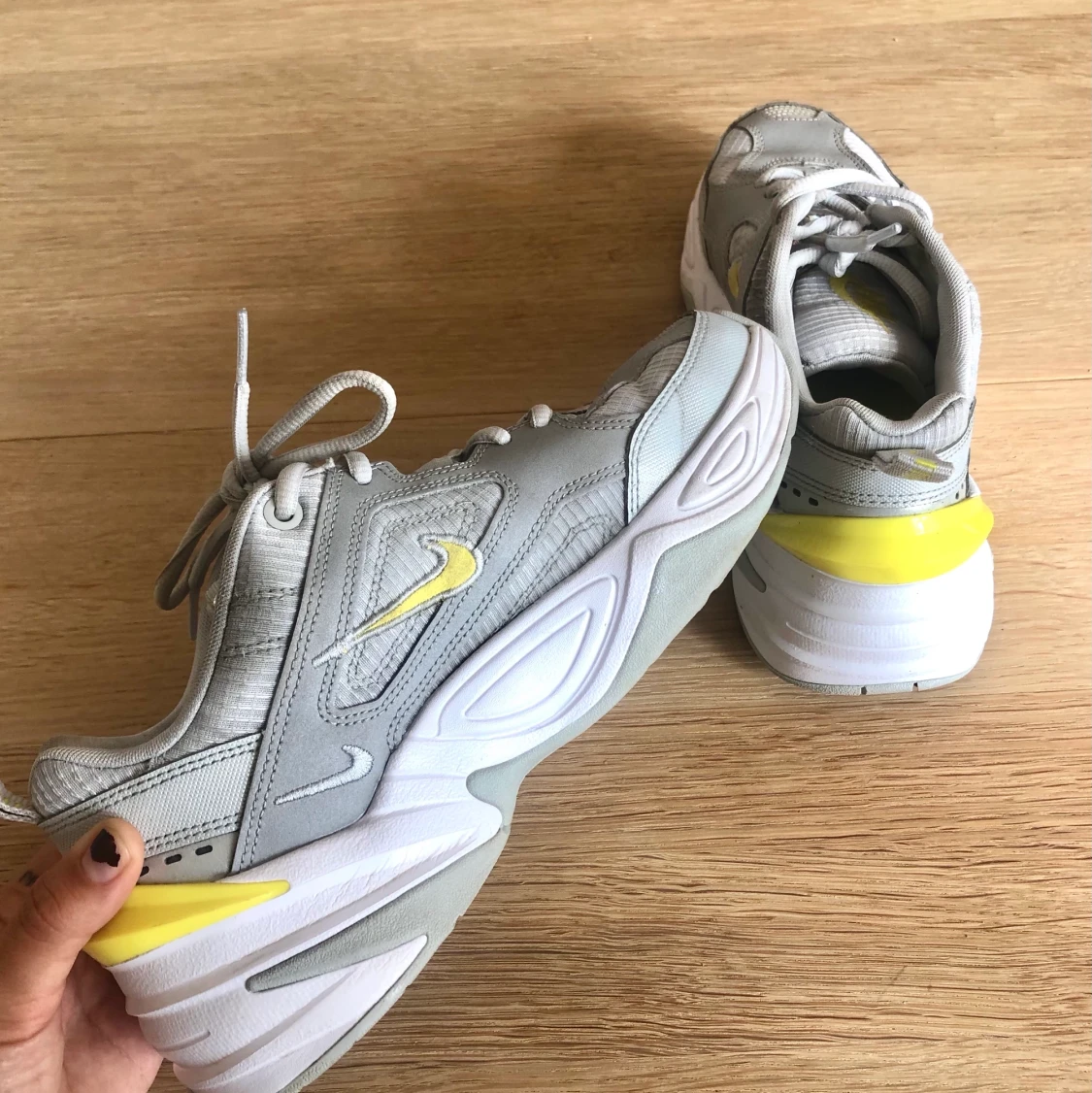 Nike Wmns M2K Tekno Essential 37.5  - 90