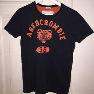 Abercrombie fitch Classic T shirt. Pre owned. Washed ca 10 times