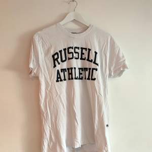 Russel athletic T-shirt storlek M 