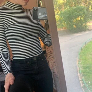 Tröja  - Tröja ifrån Hm. Stl Xs.