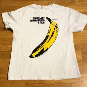 Velvet underground T-shirt h&m, medium - H&M brand new T-shirt, velvet underground, medium