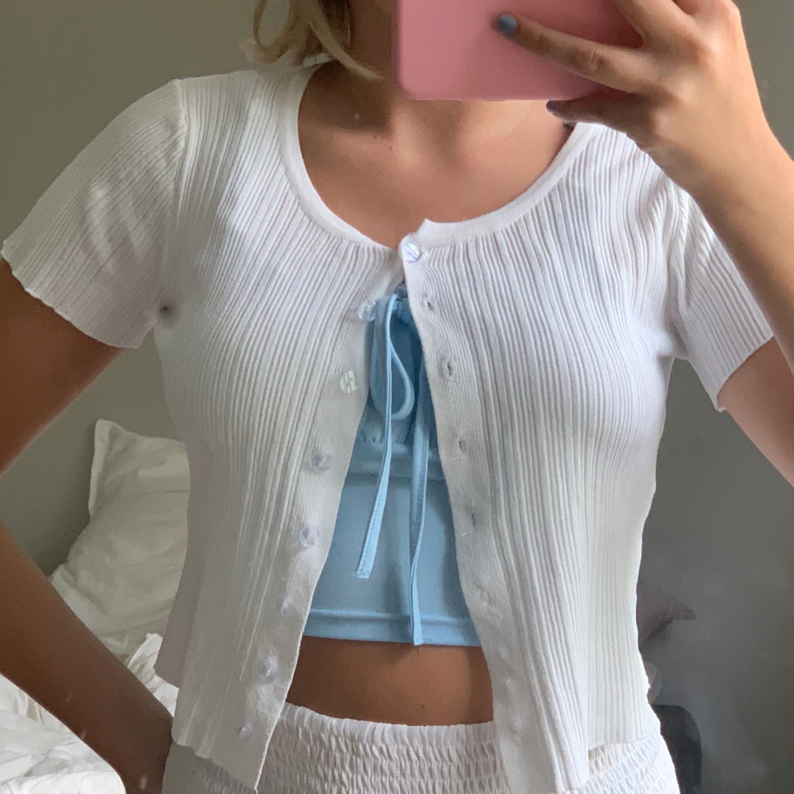 Söt kortarmad kofta!🦋