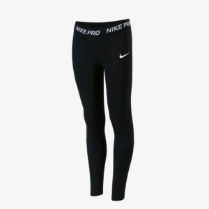 Nike tränings tights  - Ett par super sköna och bekväma tränings tights från nike. Märket har spruckit lite men dom är i bra skick och använda varsamt. Där av det låga priset. Jätte bra att ha till gymmet eller bara som mys byxor hemma. Frakten betalar köparen (50 kr)