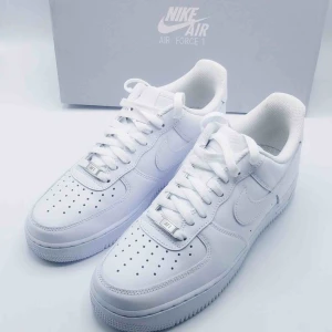  - Airforce 1 | Har haft den bra en gång så är i nyskick  | Tar endast swish och frakten igår!