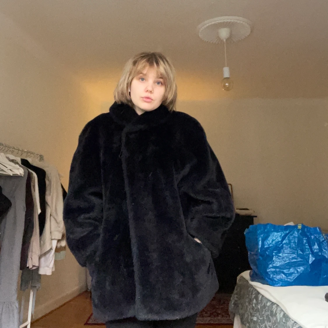 Jättevacker fuskpäls - 90