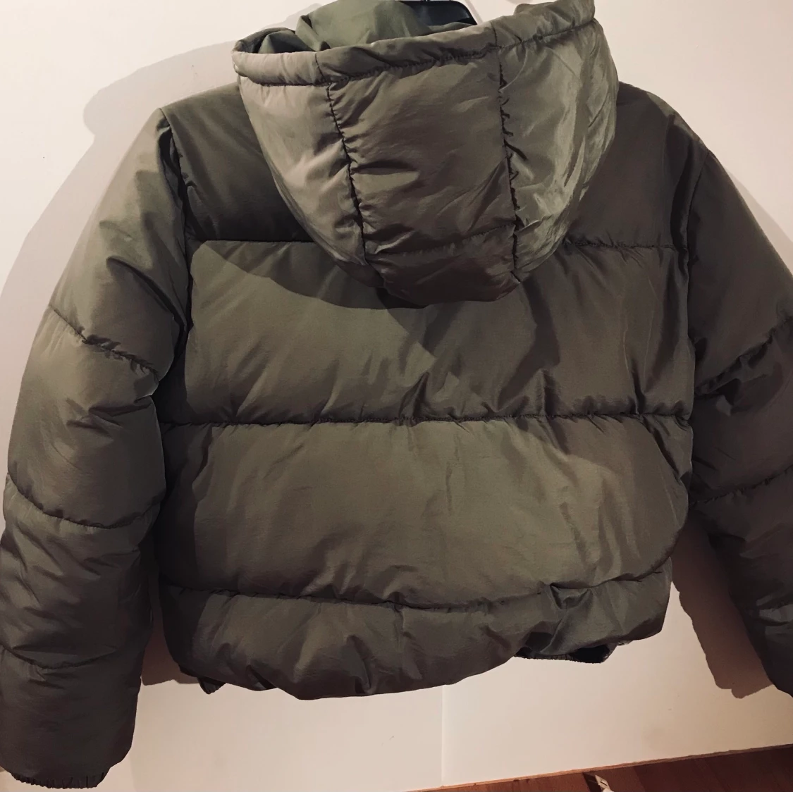 Grön puffer jacka  - 91