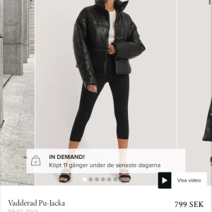 vadderad pu-jacka - Säljer min jacka från NAKD som dessutom är slutsåld. Använd några få gånger. Nypris 799kr💛 