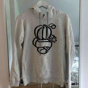  - Hoodie från G-Star, liten i storlek.