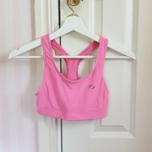 Sportbh från Soc  - Rosa sportbh från Soc🌸