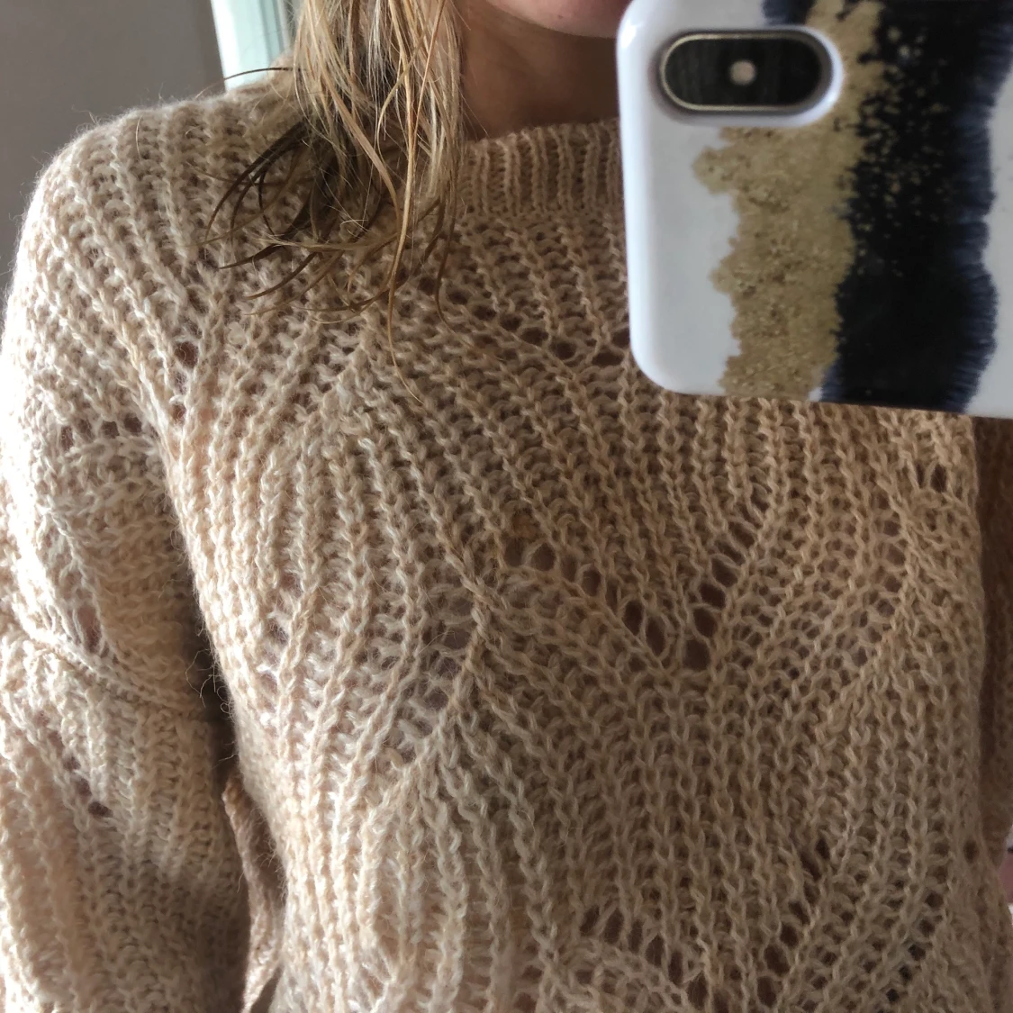 Beige/ljusrosa stickad tröja  - 90