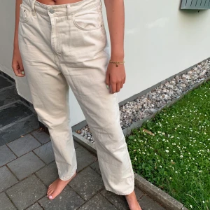Weekday jeans  - Snygga weekday jeans, i bra skick 