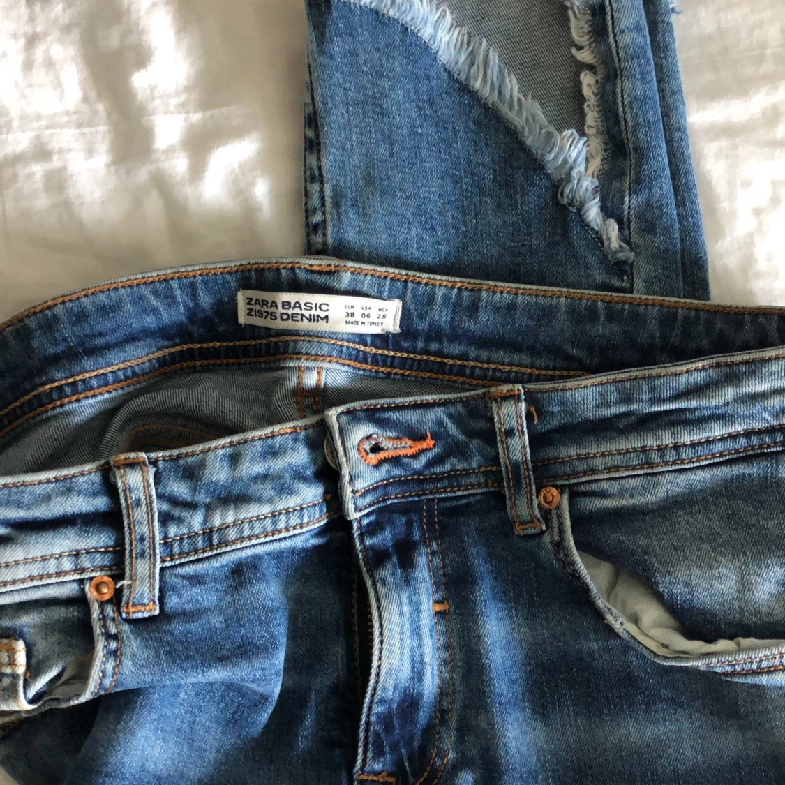 Jeans i storlek 38 - 90