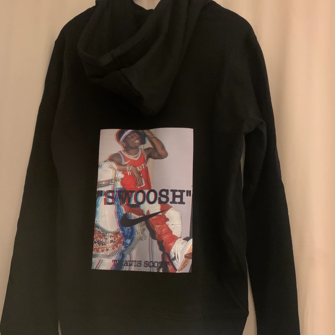 Nike hoodie med Travis Scott  - 90
