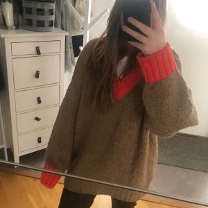 Stickad tröja  - En stor och varm stickad tröja från chiquelle, använd en gång. Onesize. ⛄️