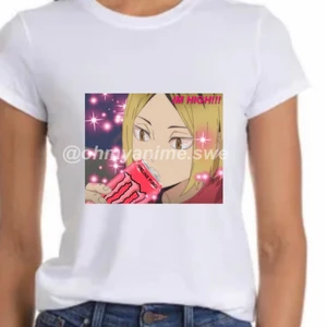 kenma t-shirt - haikyuu kenma stoner t-shirt med texten ”im high!!!”. finns i alla storlekar från XS till XL. t-shirtsen finns också i manligare passform. 150kr+ frakt, pm för mer info <3 mitt märke tas såklart bort när tröjan trycks!