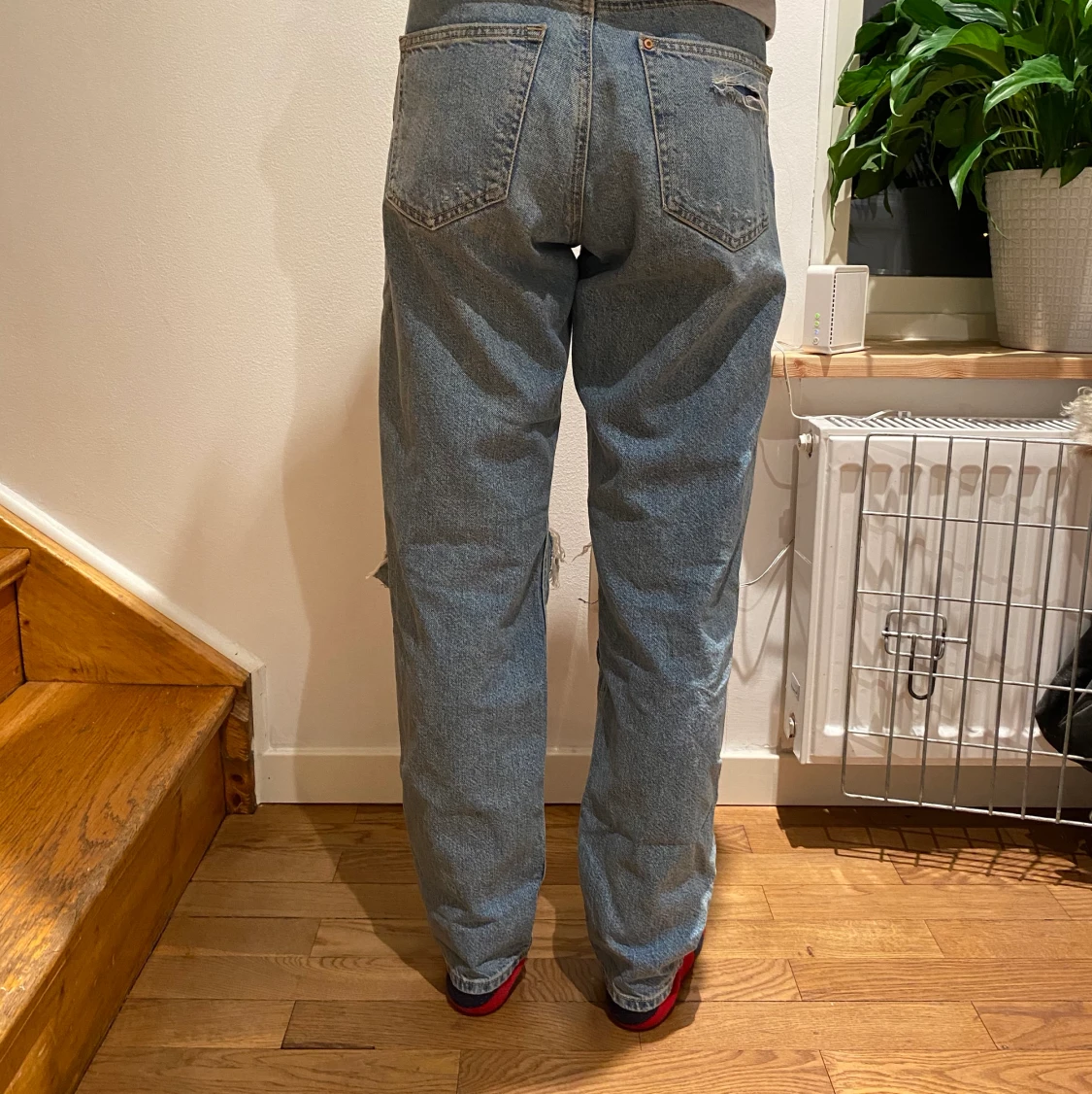 Hm boyfriend jeans storlek 24  - 91