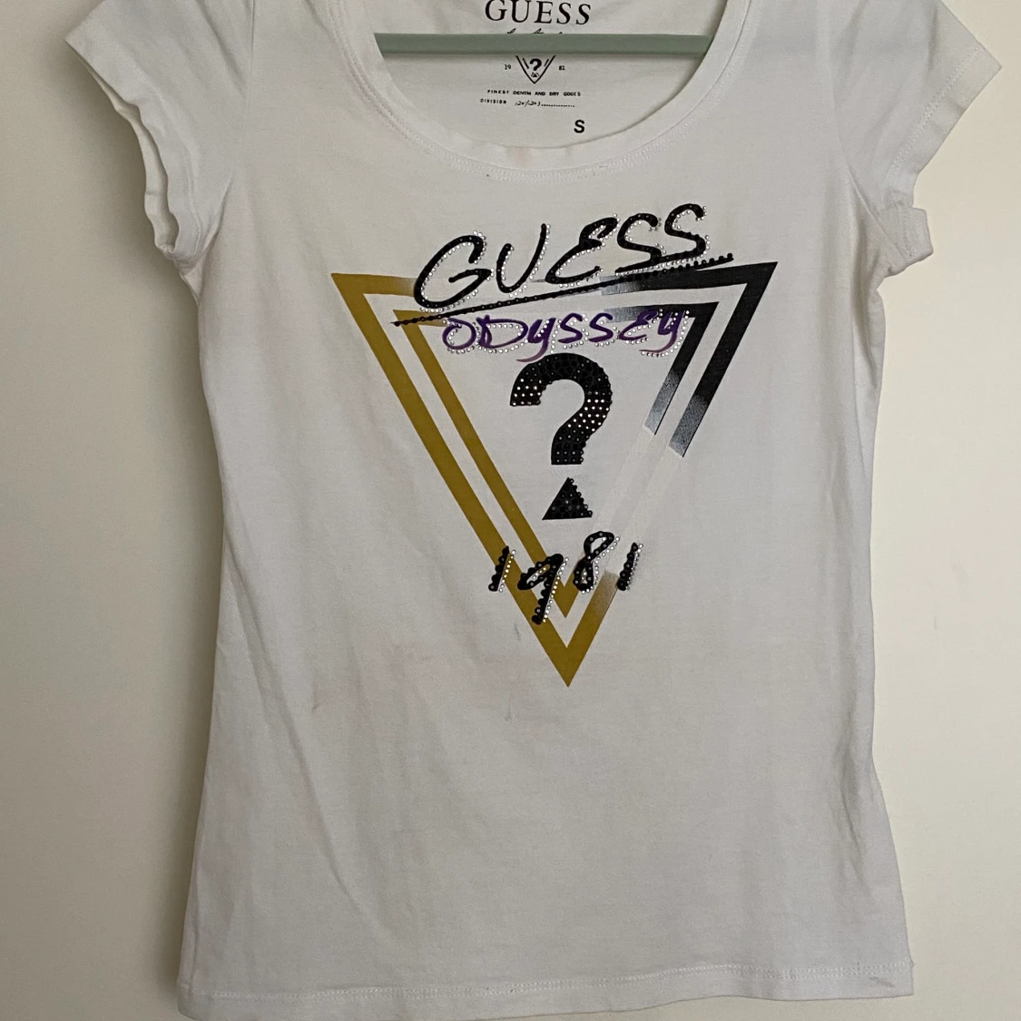 Guess tshirt