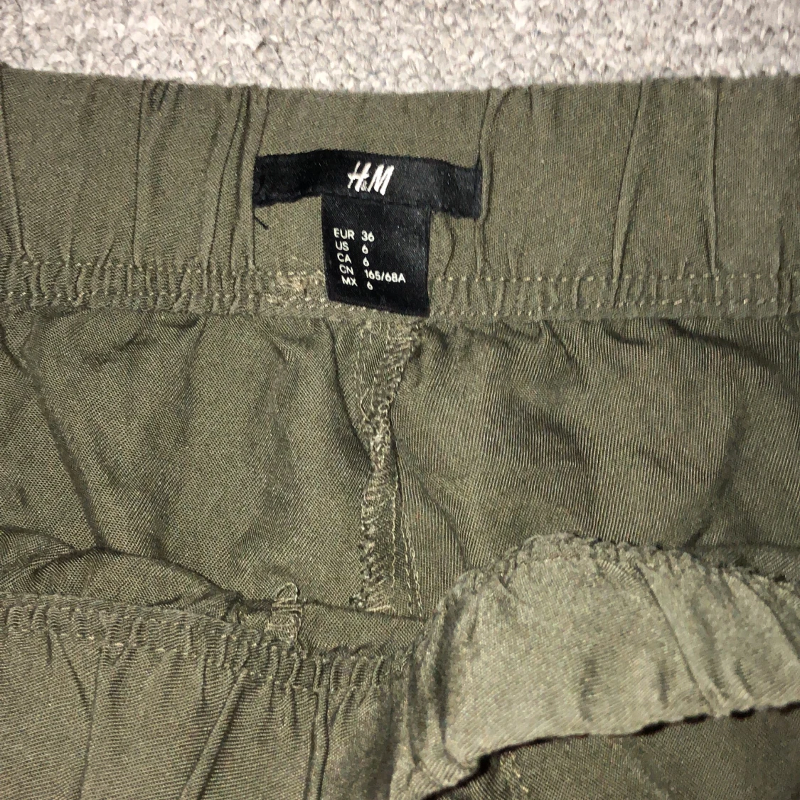 Armégröna camobyxor - 91