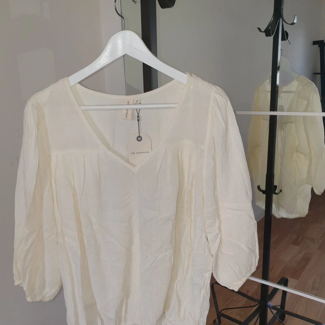Beige blus