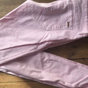  - Juicy couture jeans 