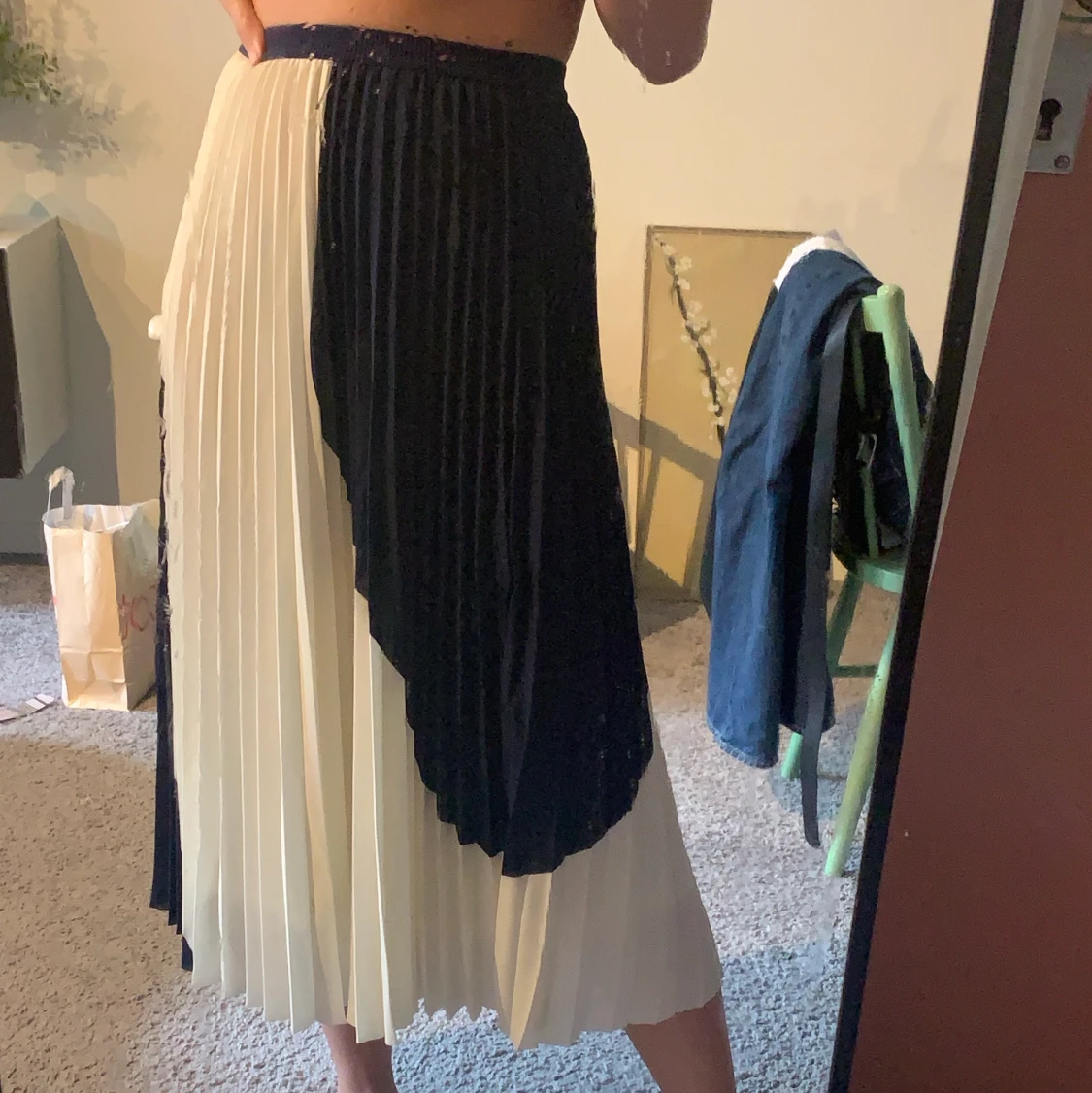 Veckad kjol från hm strl 34