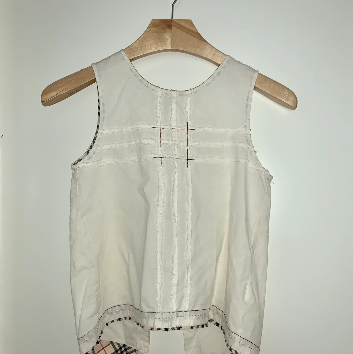 Retro Burberry topp med öppen rygg