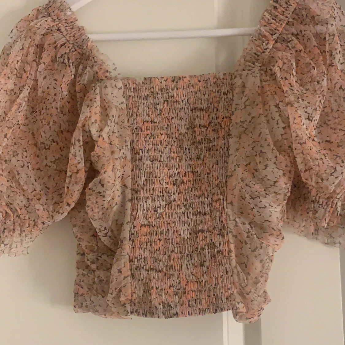 Oanvänd topp från HM - 90