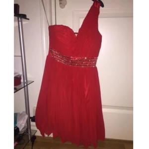  - Använd en gång. Strl S. Perfekt till jul eller nyår om man vill va extra fin! 