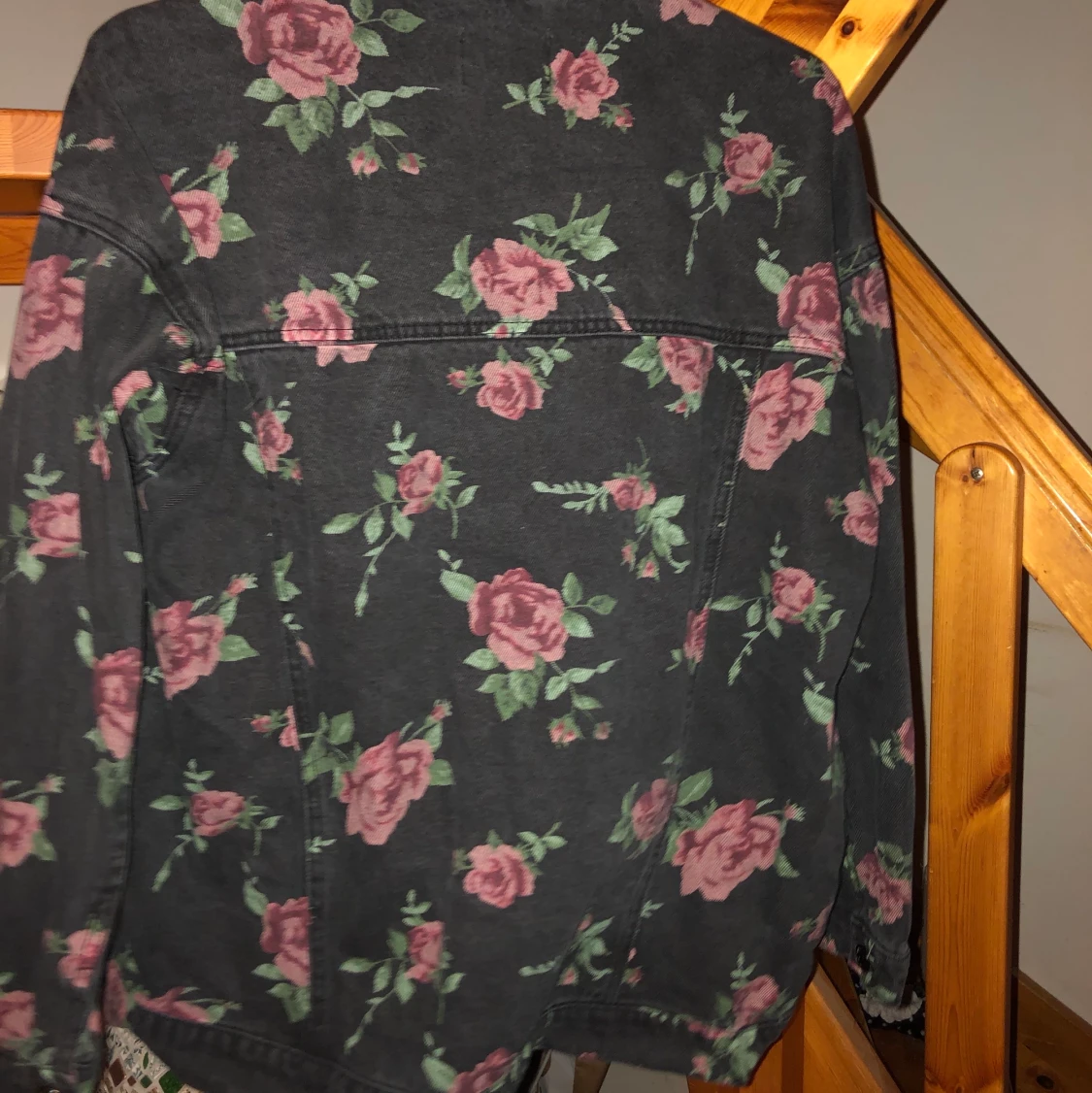 Jeansjacka rosor - 90