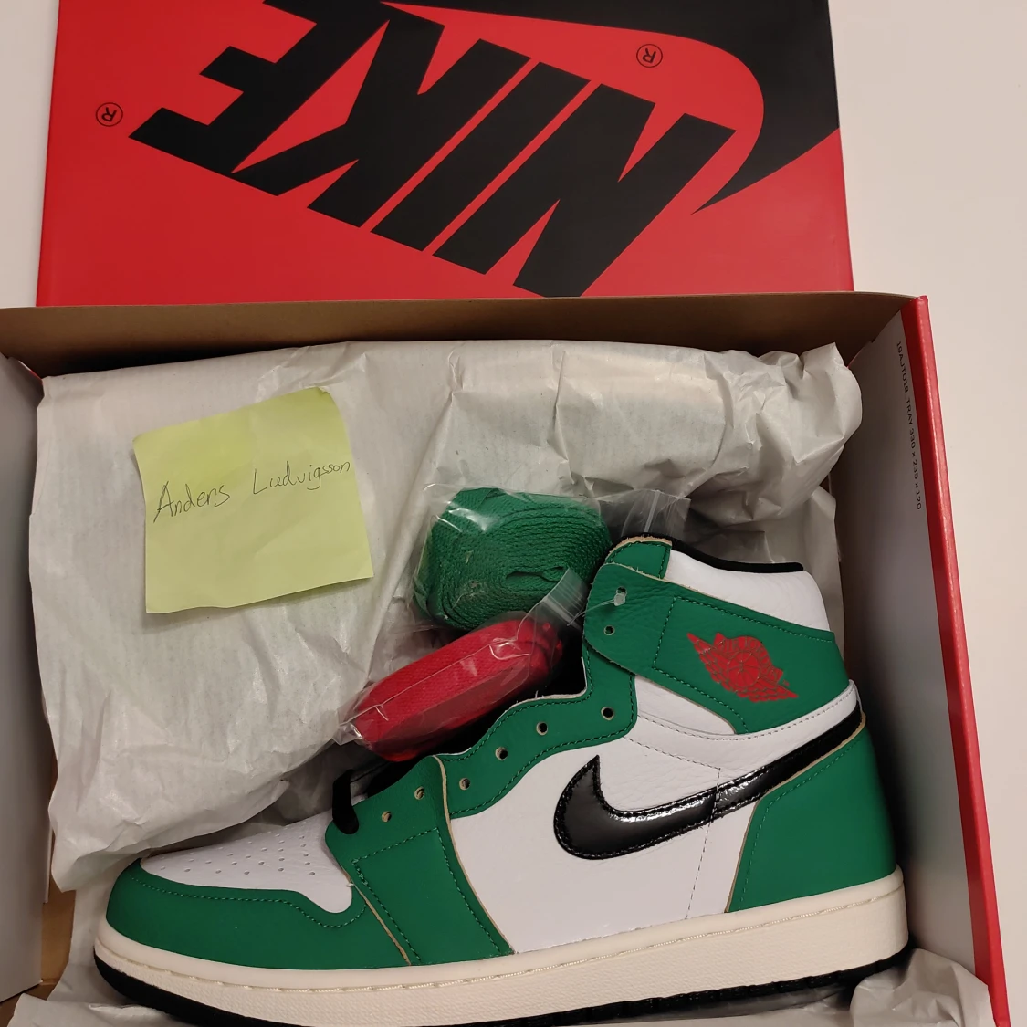 Jordan 1 Lucky Green (W) - 91