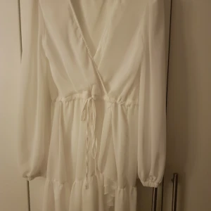  - Tunn klänning 