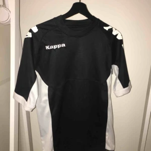  - Asfet oldschool kappatröja!  100kr🌸 (möts upp i Sthlm) 