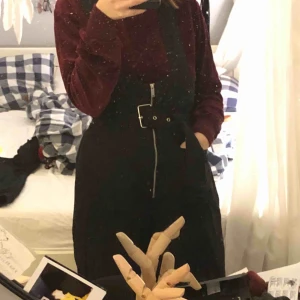  - Säljer dessa coola hängselbyxor som tyvärr inte används längre 