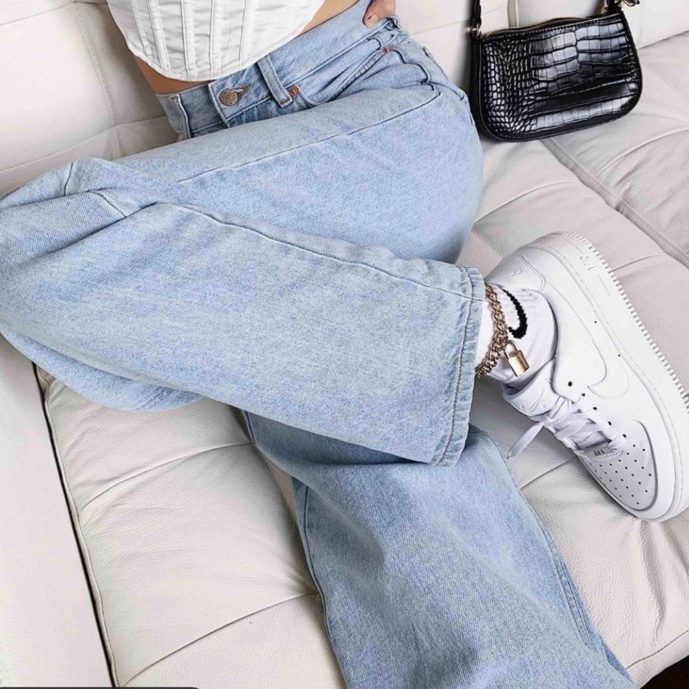 Junkyard jeans!. Jeans & Byxor.