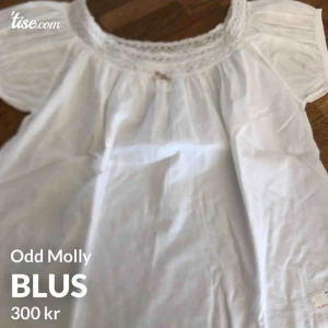  - Blus från Odd Molly. Storlek 1 motsvarar en S/M. 