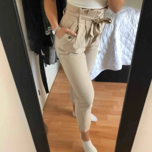 - Supersnygga och sköna byxor från H&M