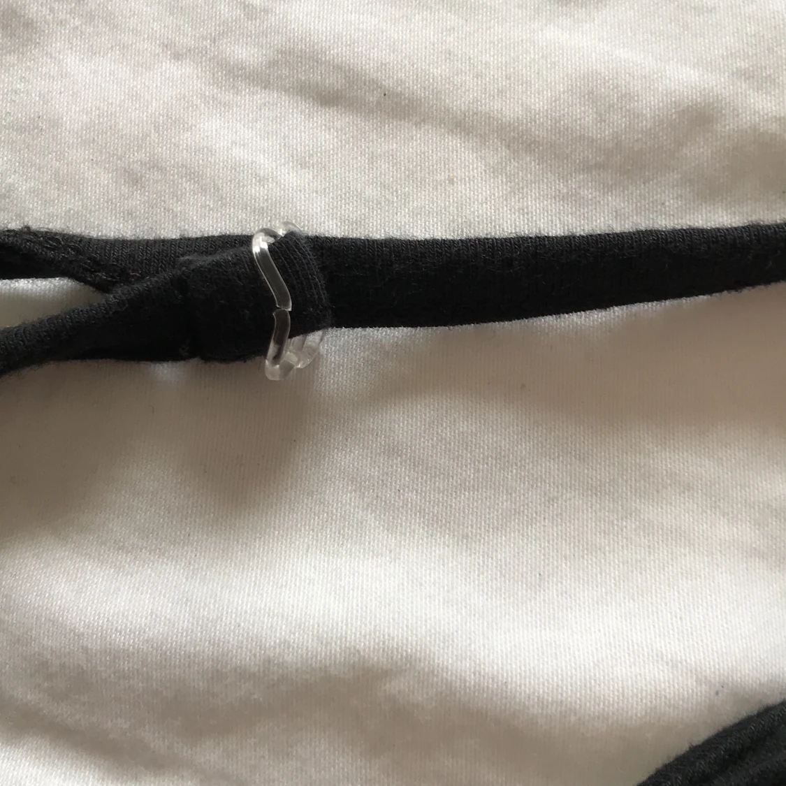 Svart klänning med stjärnor strl 170 - 91