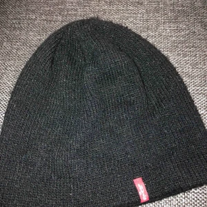  - Fin Levis mössa i bra skick.  Inte använd många gånger 